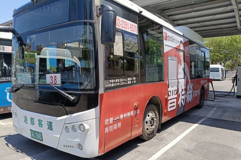 選擇電動公車,普特絲用行動守護地球 8 普特絲選擇電動公車而不是柴油公車