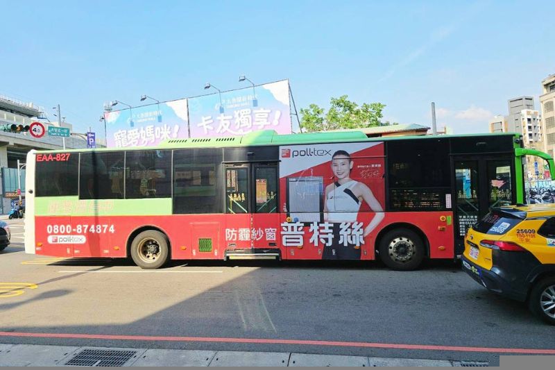 選擇電動公車,普特絲用行動守護地球 11 電動公車比柴油車減少30~40%的碳排放